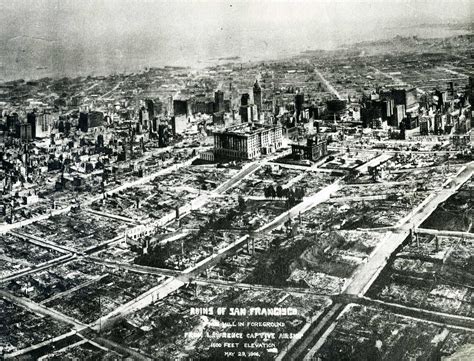 Historyczne zdjęcie San Francisco sprzed 1906 roku z panoramą miasta