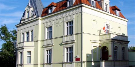 zdjęcie fasady Villi Anny, siedziby Muzeum Solca im. Księcia Przemysła