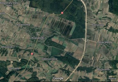 Zdjęcie satelitarne lub zdjęcie turystyczne Pjongjangu z widocznym hotelem Koryo lub miejscem katastrofy budowlanej