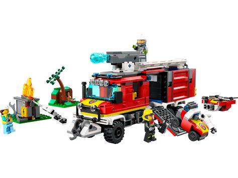 Infographics showing features of LEGO City Off-Road Fire Command Truck 60374