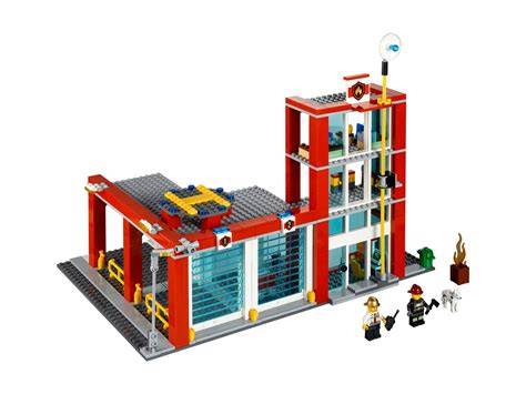 Modułowa remiza strażacka z zestawu LEGO City 60004