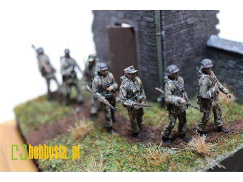 zdjęcie koszar Waffen-SS