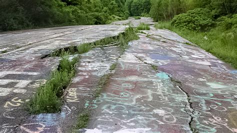 Autostrada Graffiti, zamknięty odcinek drogi 61 w Centralii