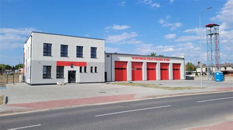 Schemat przedstawiający lokalizację remizy Lotniskowej Straży Pożarnej przy drodze startowej