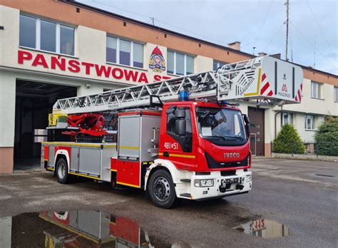 Strażacka drabina mechaniczna (SD-30/37) wysunięta