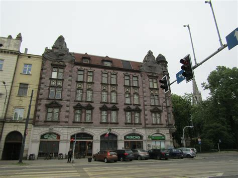 zbliżenie na materiał i detale buta strażackiego SPARTAN