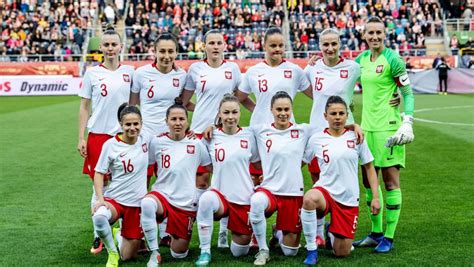 Zdjęcie drużyny piłkarek Strażaka Przechowo Kobiety