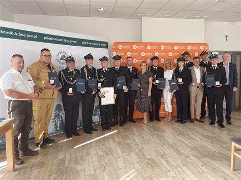 zdjęcie z gali finałowej plebiscytu Strażak Roku