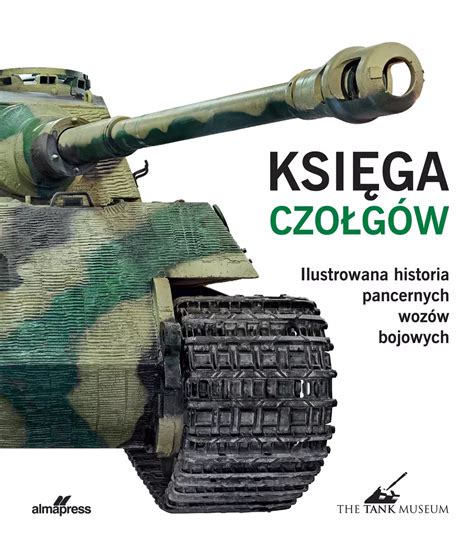 zdjęcie wozów bojowych eskortujących parę młodą