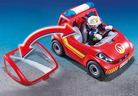 Zdjęcie produktu: Playmobil Samochód Strażacki 9235 w akcji z figurką strażaka gaszącego mały pożar