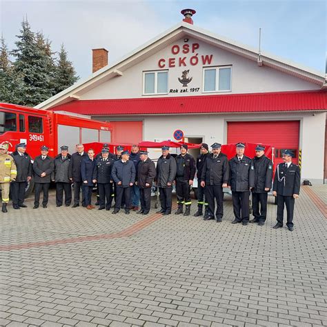 Stare zdjęcie strażaków OSP Wronki z przełomu XIX i XX wieku