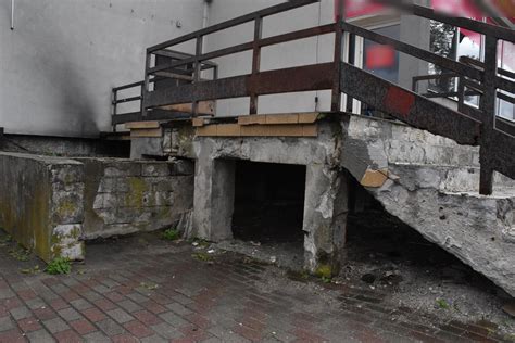 Spalone wnętrze klubu Fenix po podpaleniu