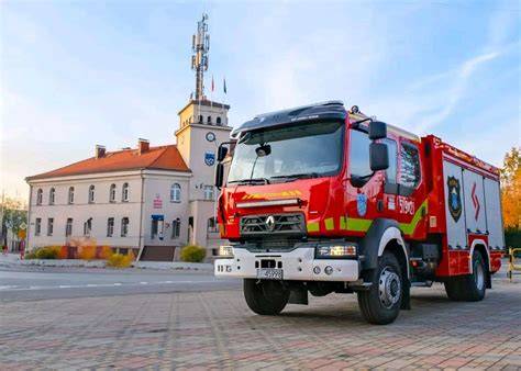 Strażacy OSP Łaziska Górne podczas akcji ratowniczej
