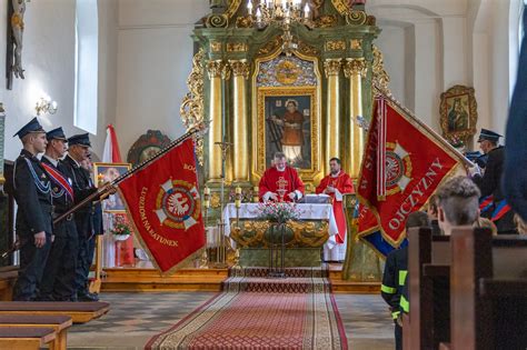 zdjęcie z uroczystości jubileuszowych OSP Kijewo Królewskie