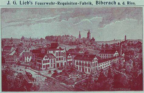 Szabla oficerska i hełm skórzany firmy J.G. Lieb w zbiorach Centralnego Muzeum Pożarnictwa w Mysłowicach