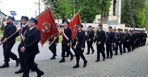 Uroczystość Dnia Strażaka z podniesieniem flagi