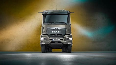 Detail kabiny kierowcy MAN TGS z ergonomicznym panelem sterowania