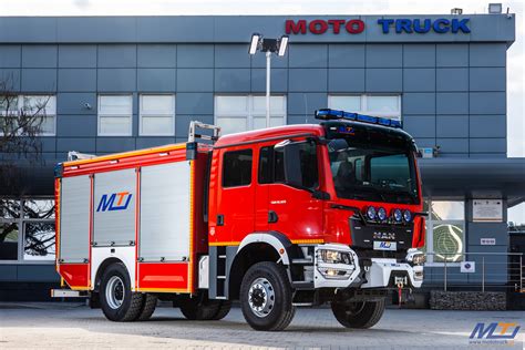 MAN TGM 18.320 4x4 BB z zabudową Moto-Truck - gotowy do akcji