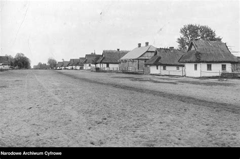 historyczne zdjęcie lub grafika przedstawiająca widok dawnych Czernic lub typowej polskiej wsi z okresu międzywojennego