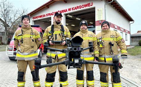 zdjęcie z drona monitorującego pożar z kamerą termowizyjną