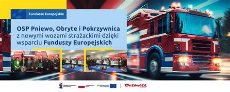 Zdjęcie strażaków przy nieczynnym sklepie, z widocznymi wozami strażackimi