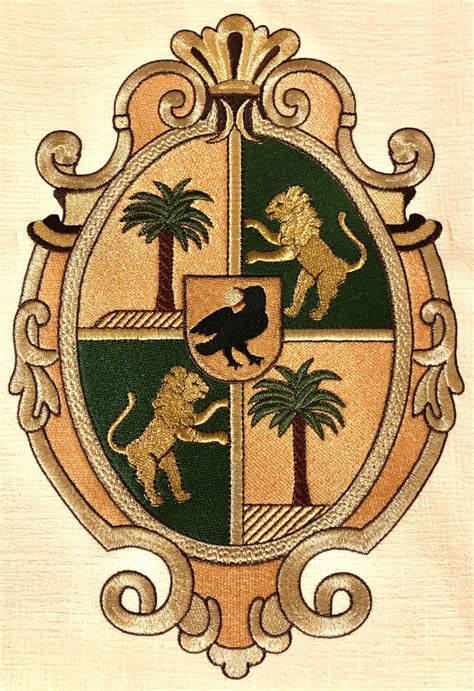 herb zakonu paulinów, symbole: palma, kruk, dwa lwy