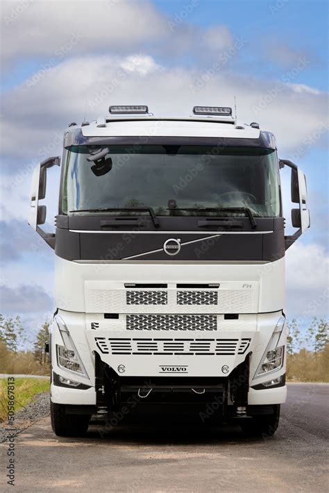 Front view of a heavy Volvo fire truck