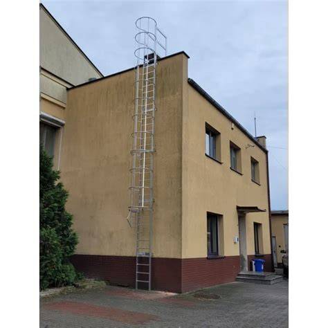 Drabina mechaniczna z koszem na wysokości