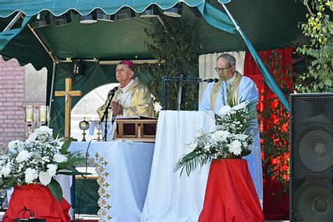 Uroczysta msza święta podczas obchodów 90-lecia OSP Glinnik