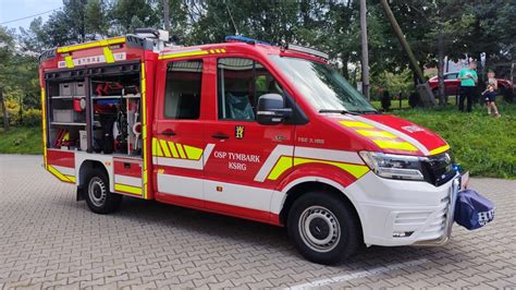 schemat pojazdu ratowniczo-gaśniczego z opisem wyposażenia
