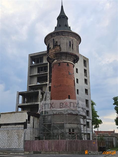 Zabytkowa wieża strażacka w Zgierzu