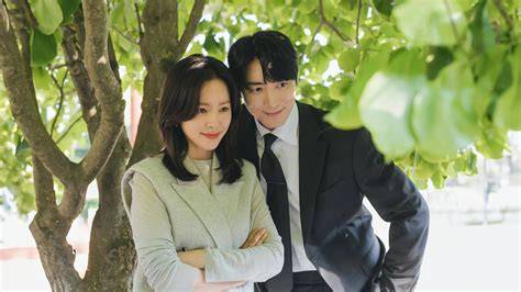 Romantyczna scena z koreańskiego filmu Love 911