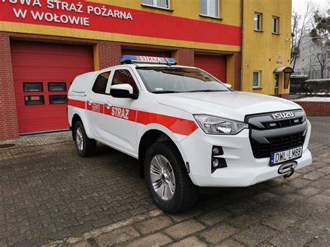 Samochód rozpoznawczo-ratowniczy na bazie furgonu w akcji