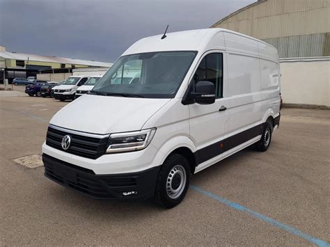 Volkswagen Crafter furgon w ruchu