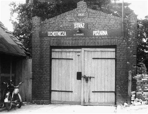 zdjęcie starej remizy strażackiej na Kamionce, prawdopodobnie z 1931 roku