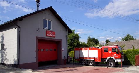 zdjęcie wyremontowanego garażu OSP