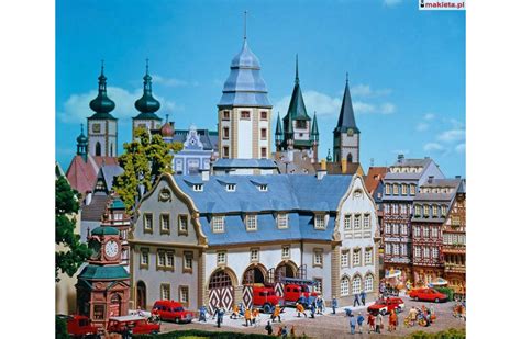 Miasteczko Pontypandy z remizą strażacką