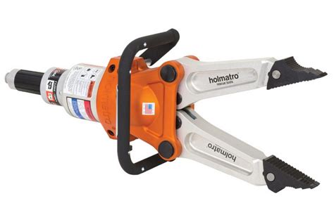 Infographic or photo of hydraulic rescue tools (jaws of life, spreaders, cutters)