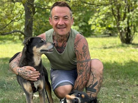 Poseł Marcin Józefaciuk komentujący sprawę udziału dzieci w programach rozrywkowych