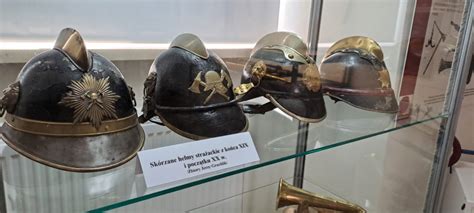 historyczne hełmy strażackie z XIX wieku
