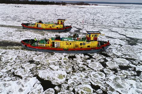 schemat działania lodołamaczy na Wiśle