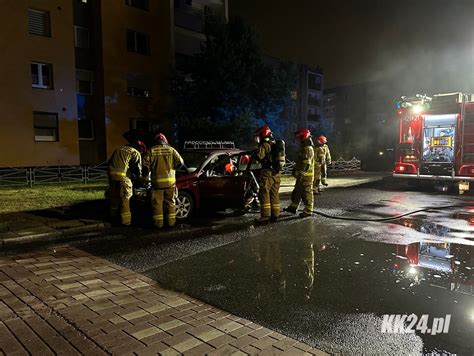 Akcja ratunkowa służb i mieszkańców podczas pożaru DPS w Lublinie