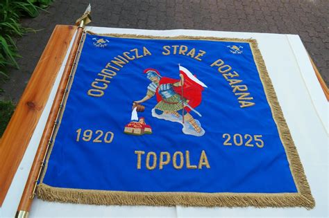 Historyczny sztandar Ochotniczej Straży Pożarnej w Zatorze