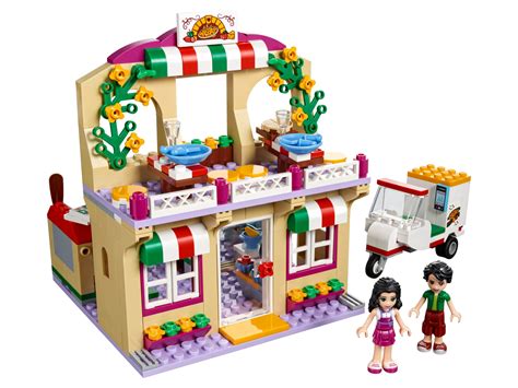 Detale i akcesoria zestawu LEGO Friends 41311, w tym jedzenie, naczynia i składniki