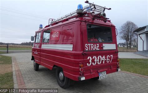 Autopompa ŚFUP zamontowana na przednim zderzaku Żuka A151C