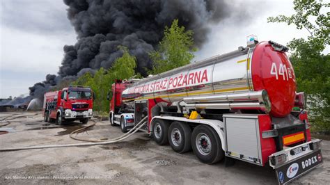 pożar składowiska odpadów niebezpiecznych, akcja gaśnicza
