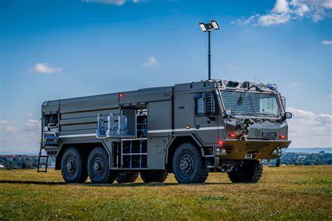 Terenowy samochód ratowniczo-gaśniczy Tatra-Rosenbauer dla Bundeswehry