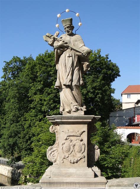 figura Świętego Jana Nepomucena w Kamieniu Śląskim
