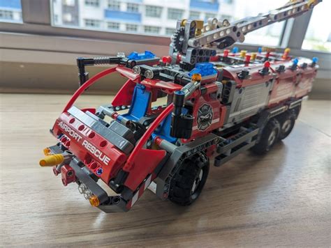 Schemat budowy LEGO Technic 42068