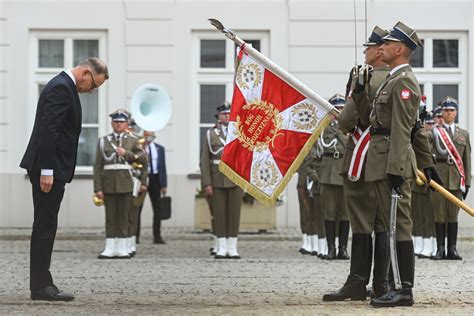 zdjęcie bryg. Piotra Czerwińskiego podczas uroczystości pożegnania